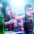 Wetenschappers: alcohol verhoogt agressie, cannabis verlaagt het...
