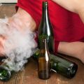 Belg viert met 100 zakjes wiet verjaardag op café